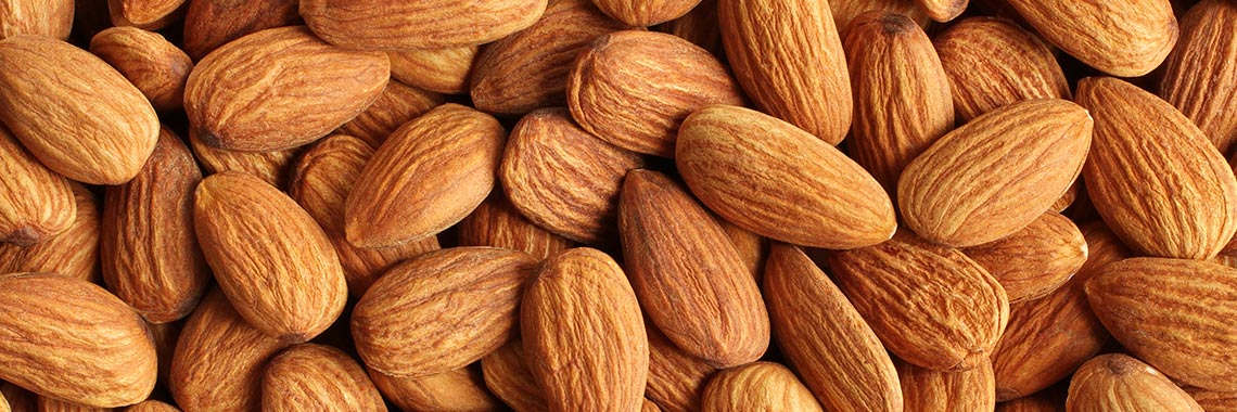 کالری بادام درختی